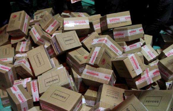 創(chuàng)意紙箱訂制,提高品牌吸引力 創(chuàng)意紙箱訂制,提高品牌吸引力